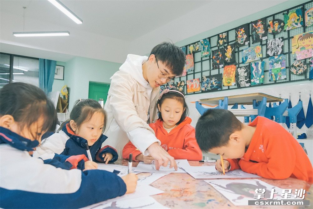 长沙华夏实验学校：课后服务“百花齐放”，助力学生个性发展